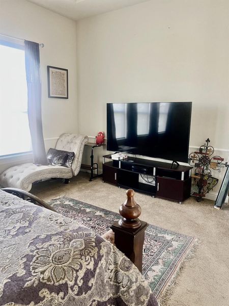 Furnished interior view inside a new home in , Katy (Image 19).