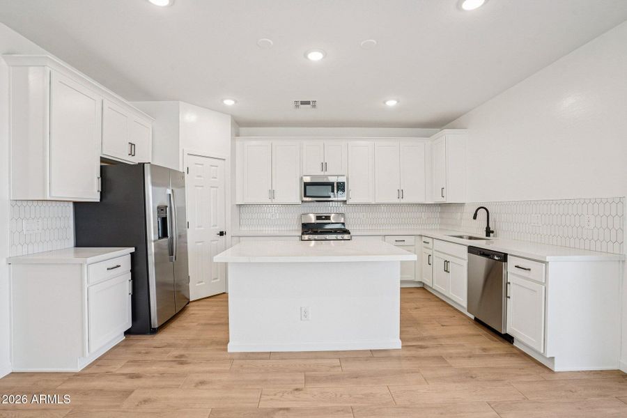 7-web-or-mls-W Moeller Rd-S2703-007 7-web-or-mls-W Moeller Rd-S2703-007