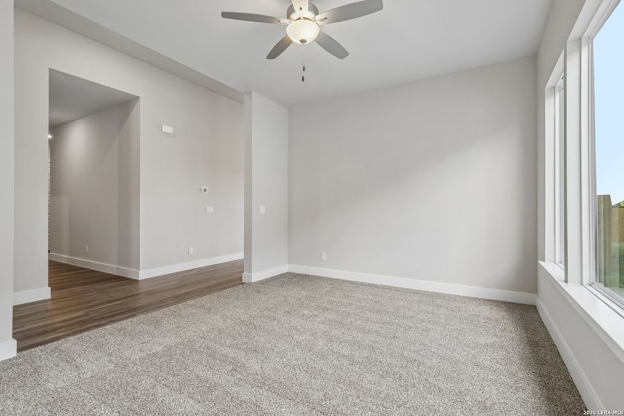Spacious, unfurnished interior of a new home in Weltner Farms 60’s, New Braunfels (Image 30). Spacious, unfurnished interior of a new home in Weltner Farms 60’s, New Braunfels (Image 30).