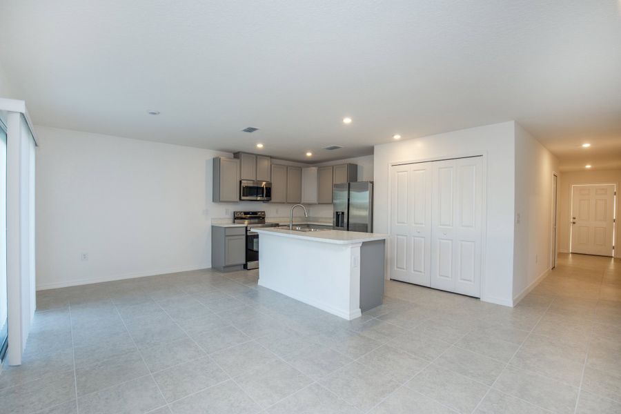 Representative furnished interior of a home built from the Violet by Maronda Homes in Royal Highlands, Brooksville (Image 7).