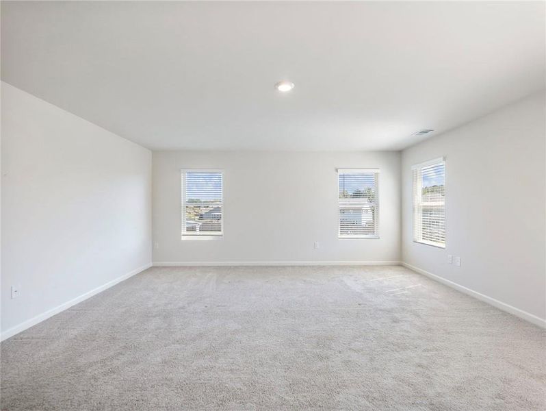 Spacious, unfurnished interior of a new home in , Braselton (Image 22). Spacious, unfurnished interior of a new home in , Braselton (Image 22).