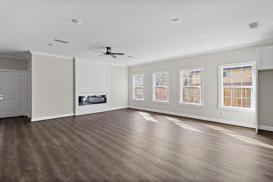 Spacious, unfurnished interior of a new home in , Crosby (Image 20).