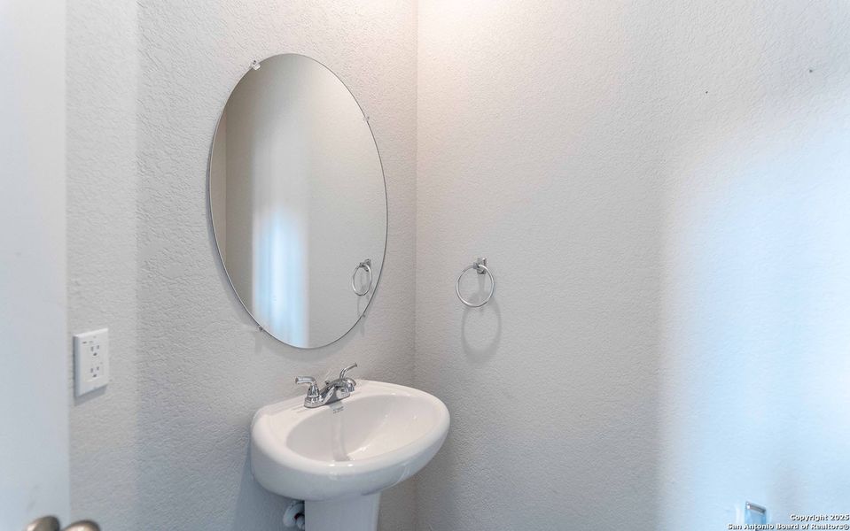 Image 17 of a home in Hunter's Ranch. Image 17 of a home in Hunter's Ranch.