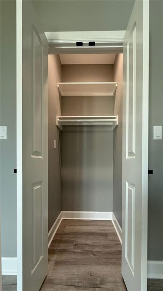 Guest Bedroom Closet