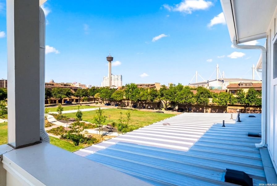 Exterior details and patio area of a home in , San Antonio (Image 30).