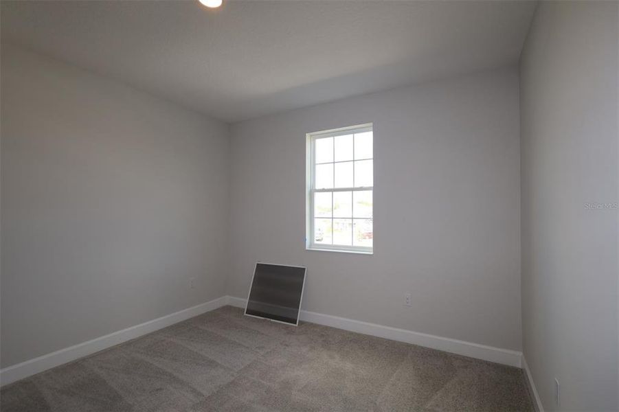 Spacious, unfurnished interior of a new home in Emerson Pointe, Apopka (Image 15).