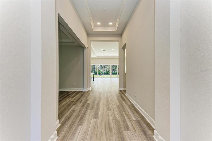 Spacious, unfurnished interior of a new home in Hawkstone, Lithia (Image 18).
