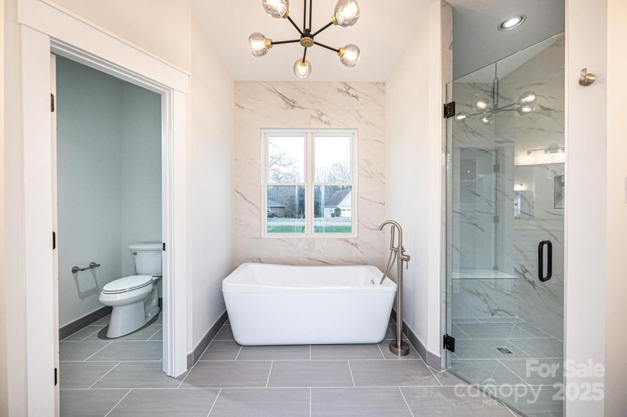 Primary En-Suite Full Bath Primary En-Suite Full Bath