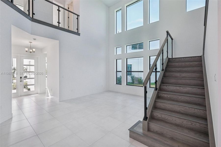 Spacious, unfurnished interior of a new home in , Palm Beach Gardens (Image 29). Spacious, unfurnished interior of a new home in , Palm Beach Gardens (Image 29).