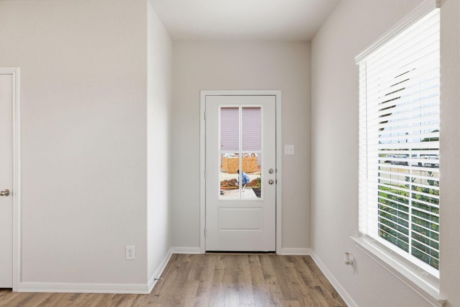 Spacious, unfurnished interior of a new home in Cypress Trails, Hockley (Image 18).