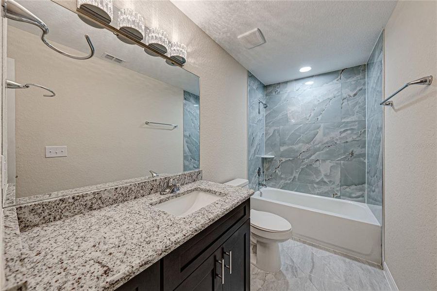 Furnished interior view inside a new home in , Bartow (Image 9).