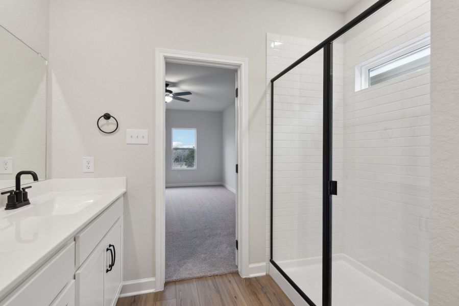 Representative furnished interior of a home built from the Makenzie by Ashton Woods in Vista Ridge, Live Oak (Image 10). Representative furnished interior of a home built from the Makenzie by Ashton Woods in Vista Ridge, Live Oak (Image 10).