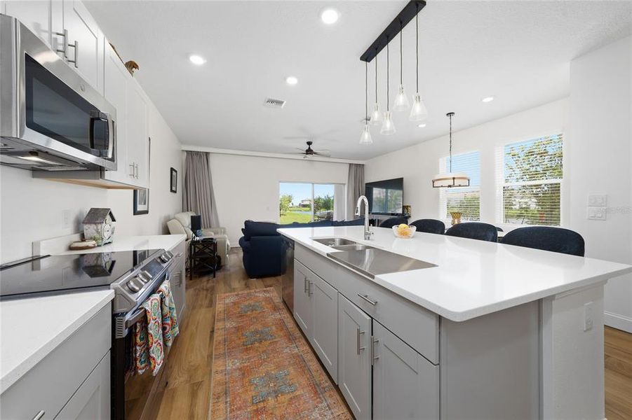 Furnished interior view inside a new home in , Kissimmee (Image 6).