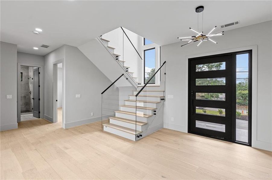 Spacious, unfurnished interior of a new home in , Lawrenceville (Image 64).