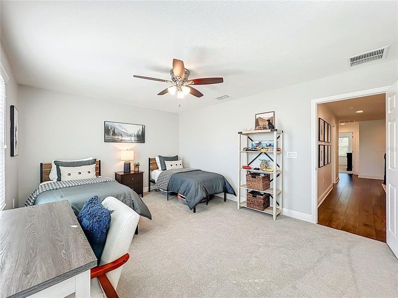 Furnished interior view inside a new home in , Mount Dora (Image 15).