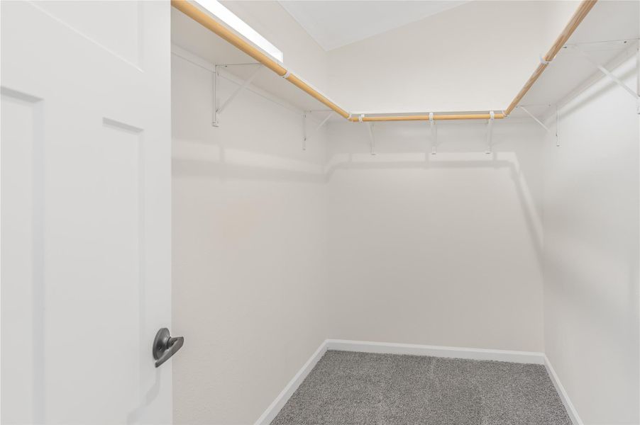 Spacious, unfurnished interior of a new home in , Somerville (Image 16).