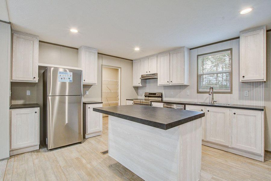 Furnished interior view inside a new home in , Walterboro (Image 6).