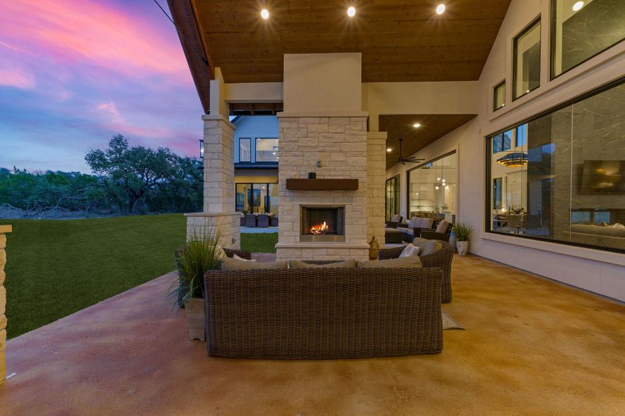 Exterior details and patio area of a home in , Johnson City (Image 19).