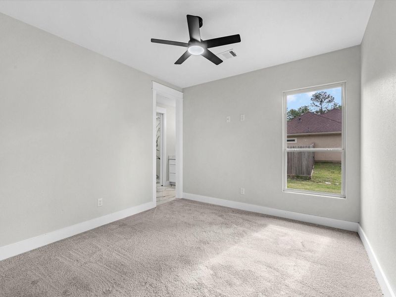 Spacious, unfurnished interior of a new home in , Dayton (Image 11).