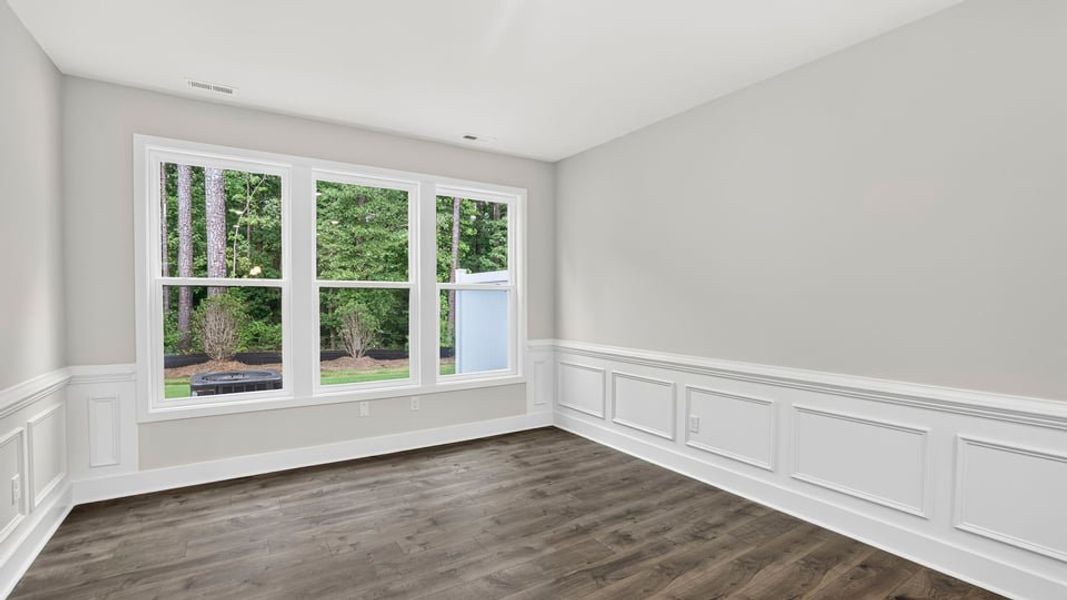 Spacious, unfurnished interior of a new home in Hidden Hills, Spartanburg (Image 17).
