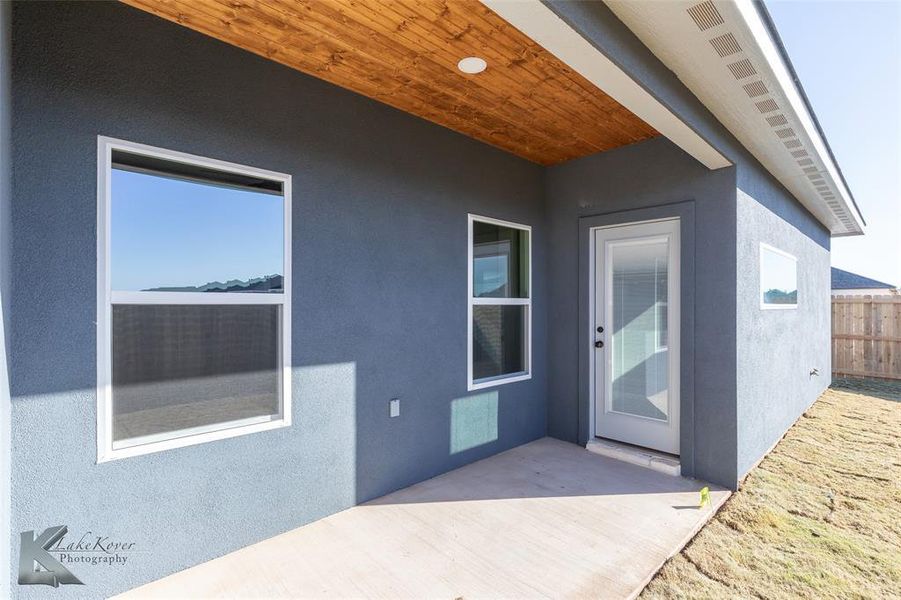 Exterior details and patio area of a home in , Abilene (Image 4).
