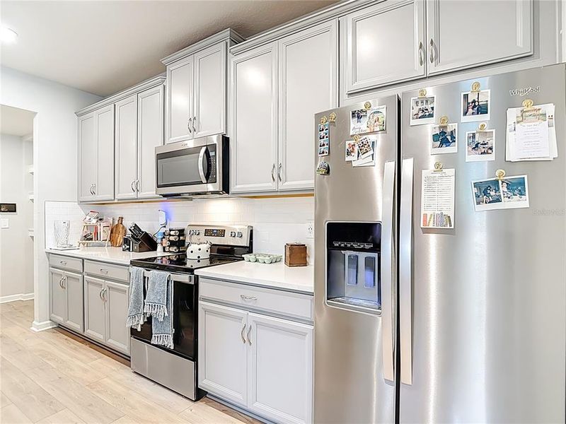 Furnished interior view inside a new home in , Lutz (Image 47).