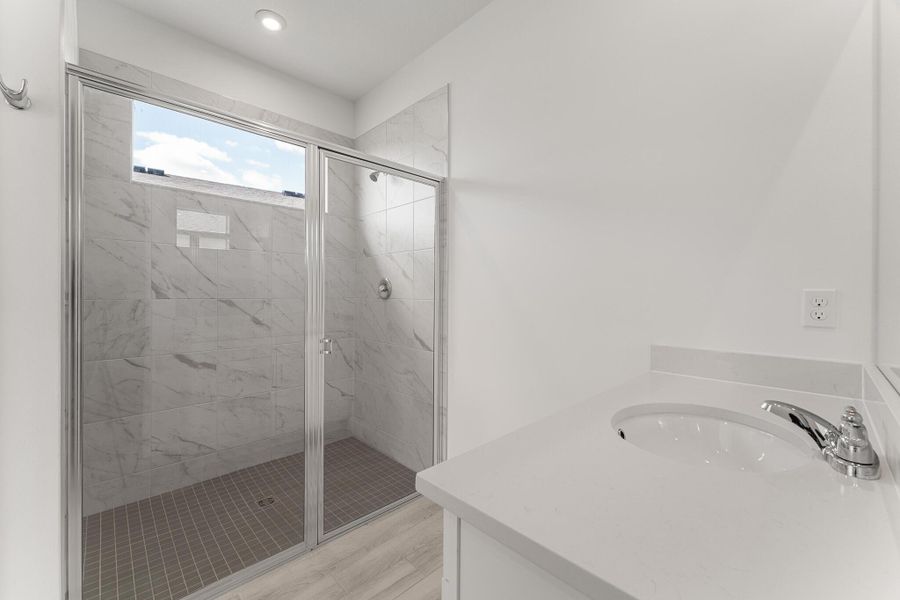 Furnished interior view inside a new home in Tradition - Kenley, Port St. Lucie (Image 6).