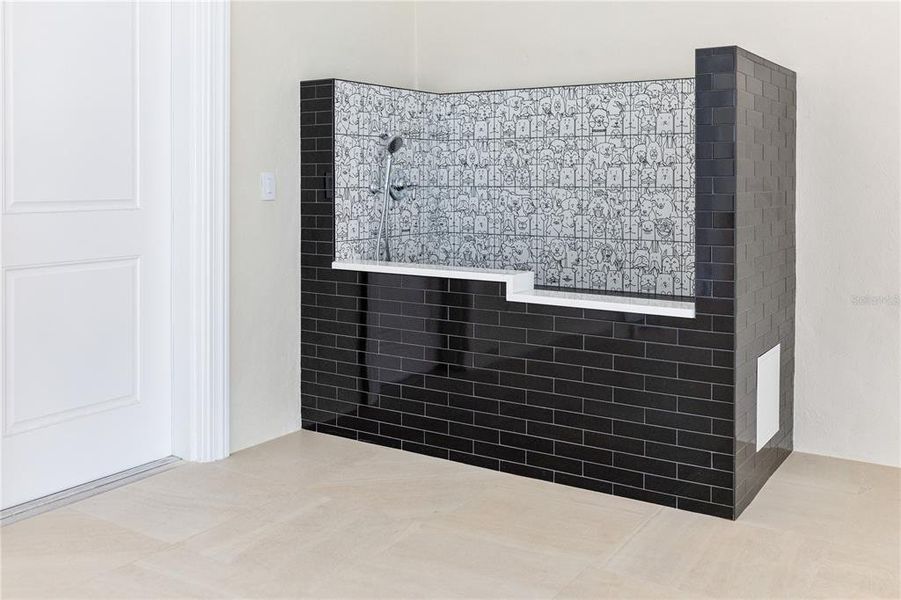 Image 42 of a home in .