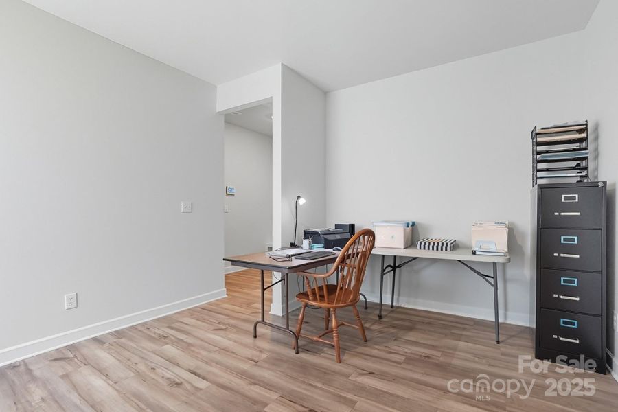 Furnished interior view inside a new home in Solena at the Vineyards II, Charlotte (Image 3). Furnished interior view inside a new home in Solena at the Vineyards II, Charlotte (Image 3).