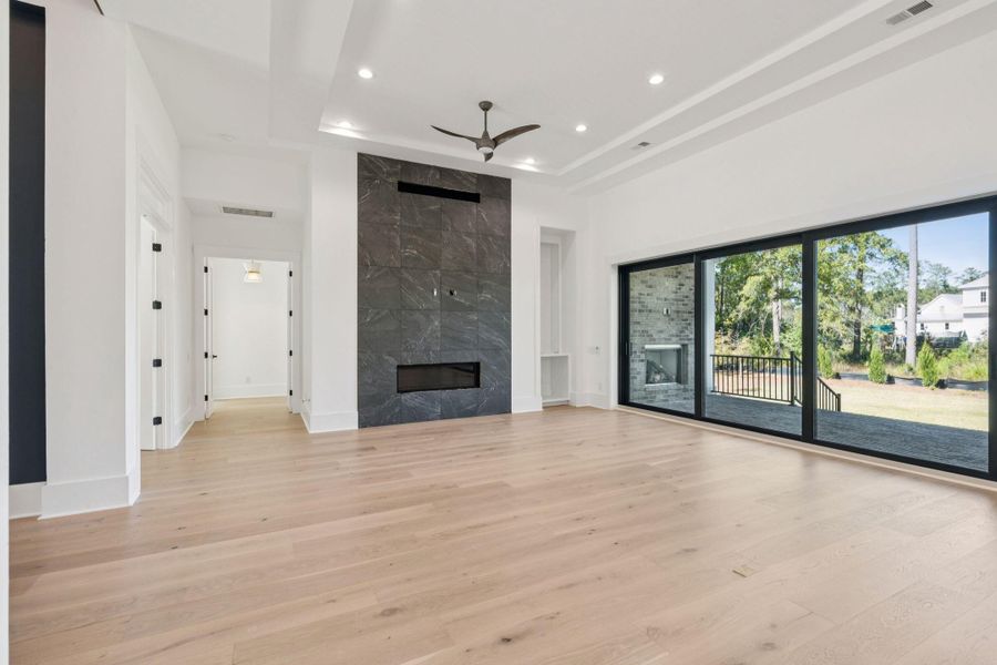Spacious, unfurnished interior of a new home in , Ravenel (Image 52).