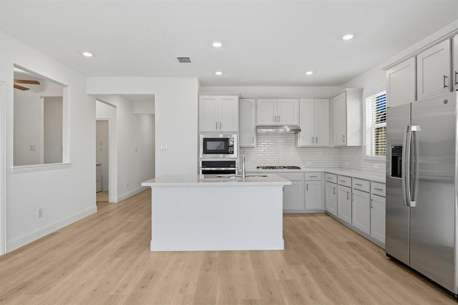 1421 Zapateado Way ~ Ready Now 1421 Zapateado Way ~ Ready Now