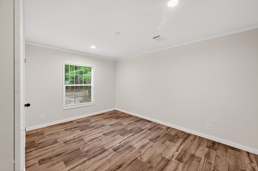 Spacious, unfurnished interior of a new home in , Eutawville (Image 17).