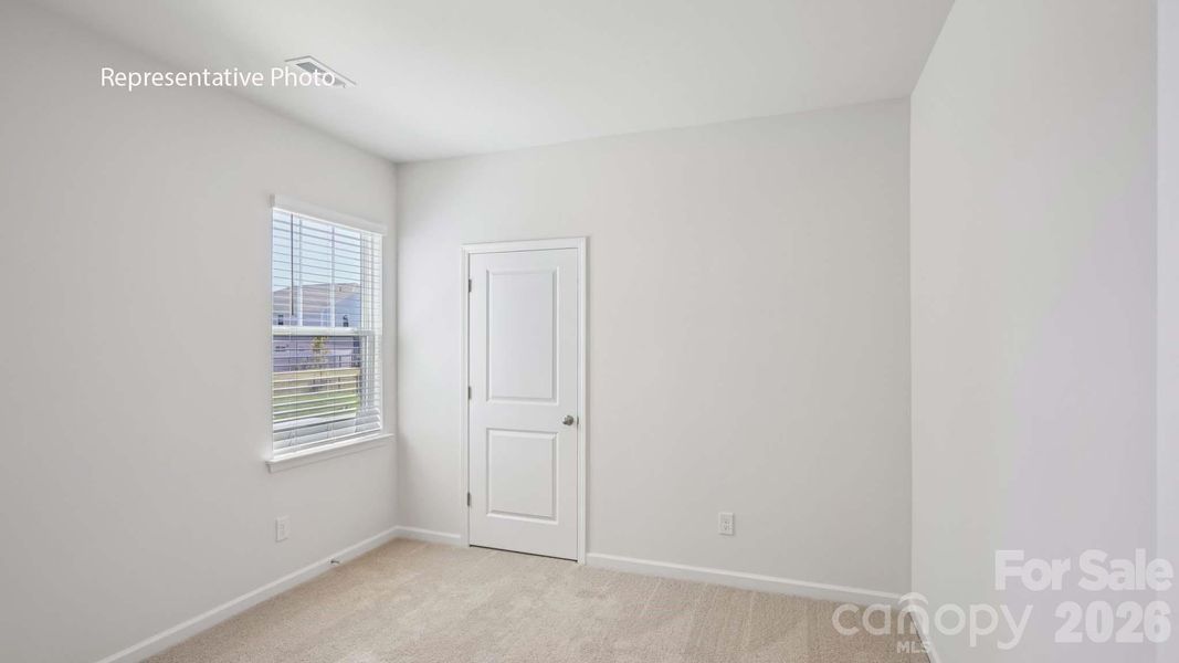 Spacious, unfurnished interior of a new home in Wallace Springs, Statesville (Image 18).
