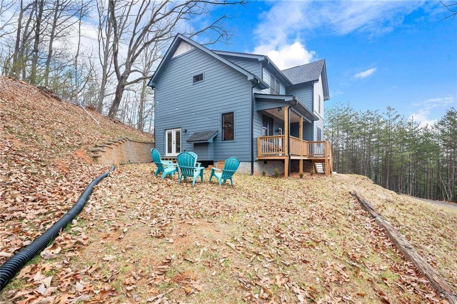 Exterior details and patio area of a home in , Dahlonega (Image 25).