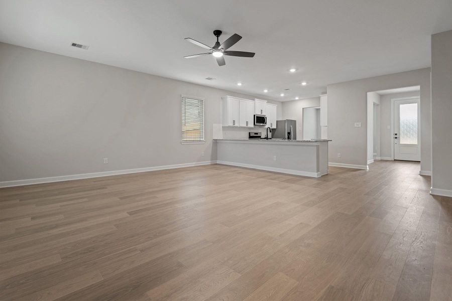 Spacious, unfurnished interior of a new home in Magnolia Woods, Magnolia (Image 7).