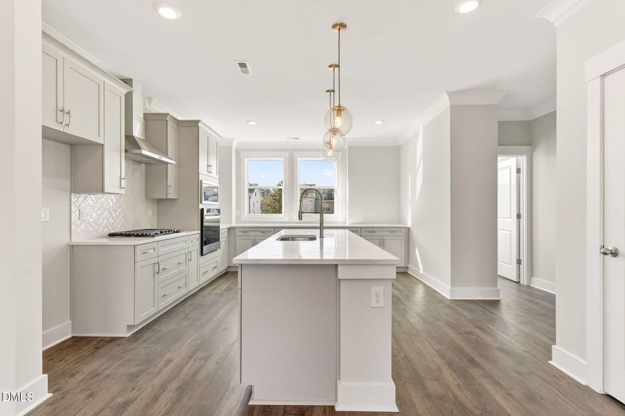 18-web-or-mls-DSC03535 18-web-or-mls-DSC03535