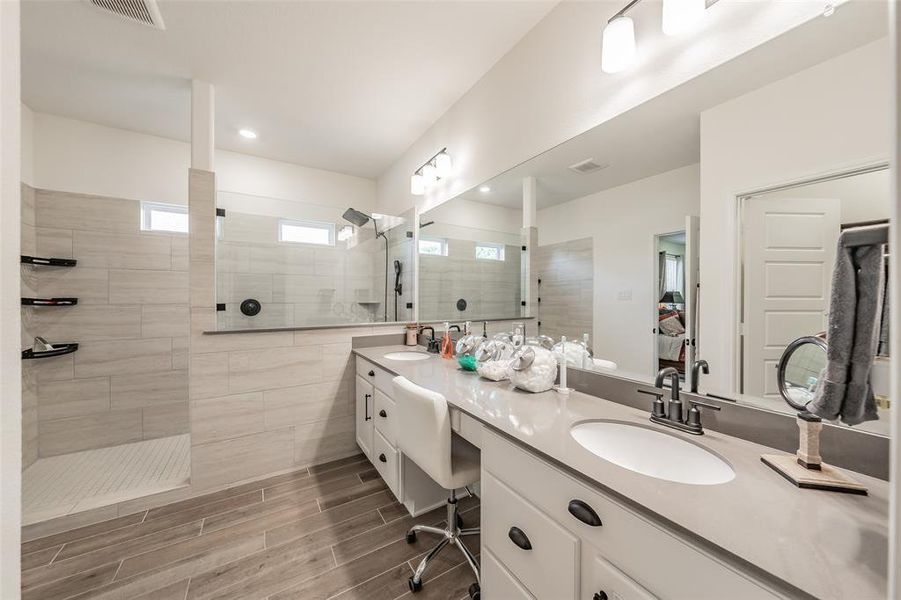 Spa-like primary bath