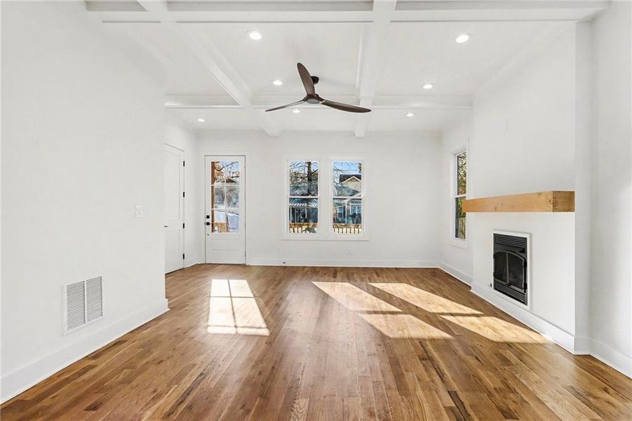 Spacious, unfurnished interior of a new home in , Atlanta (Image 23).