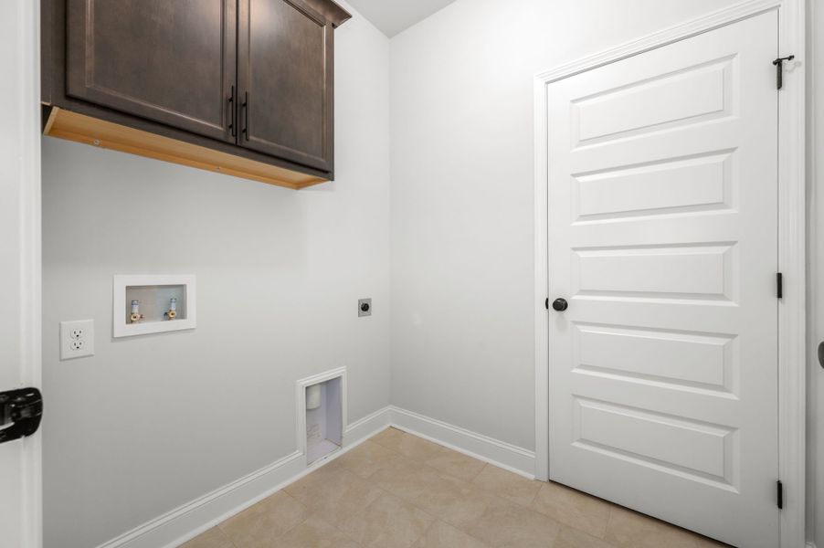 Front exterior of a new home in Saddlebrook, Murfreesboro, TN, highlighting curb appeal (Image 8).