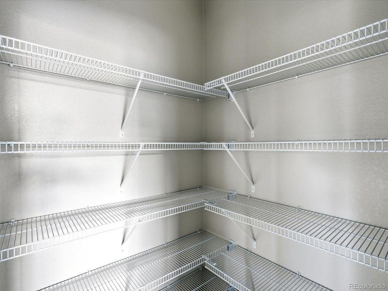 Spacious, unfurnished interior of a new home in York Station, Thornton (Image 16).