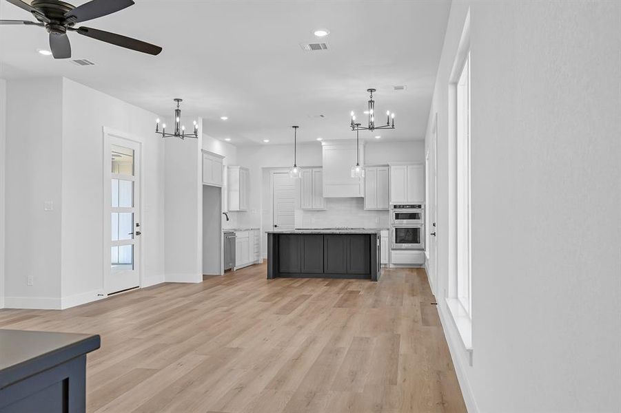 Furnished interior view inside a new home in , Cleburne (Image 9). Furnished interior view inside a new home in , Cleburne (Image 9).