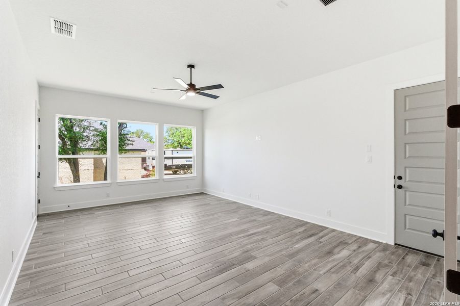 Spacious, unfurnished interior of a new home in , San Antonio (Image 46). Spacious, unfurnished interior of a new home in , San Antonio (Image 46).
