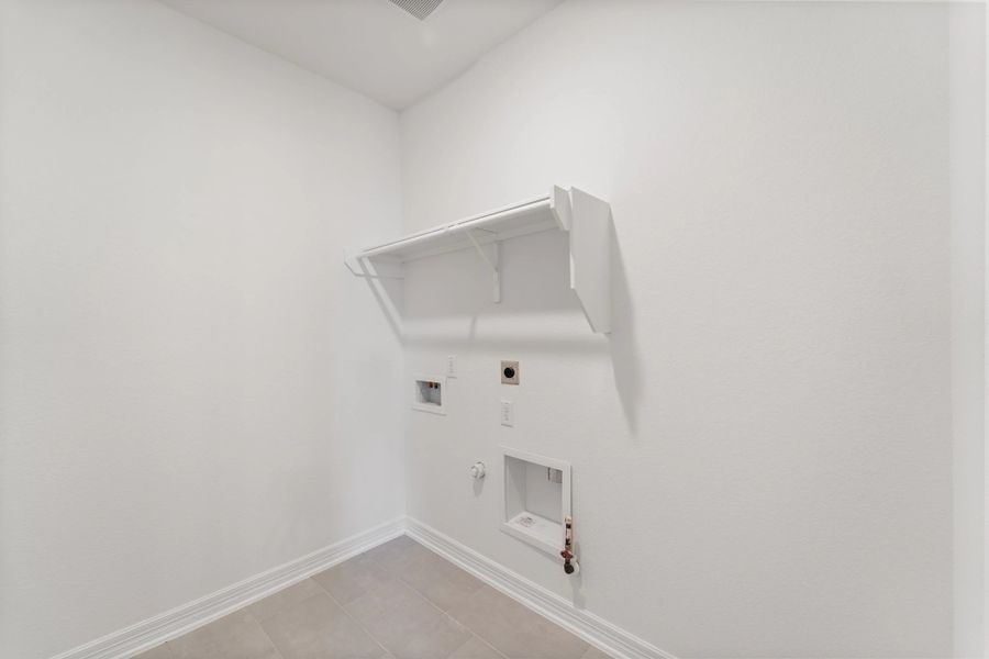 Sample product photo. Actual exterior and interior selections may vary by homesite. Photo may be virtually staged.