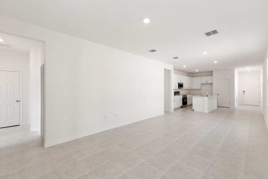 Spacious, unfurnished interior of a new home in Mirror Lake Village, Fruitland Park (Image 22). Spacious, unfurnished interior of a new home in Mirror Lake Village, Fruitland Park (Image 22).