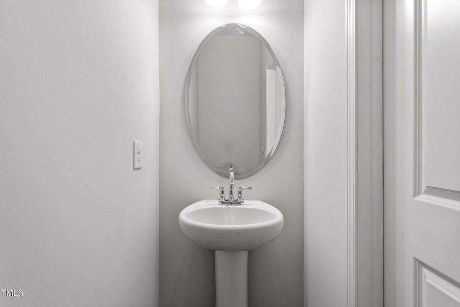 24-172 Central Townes Wy [2497031]_24