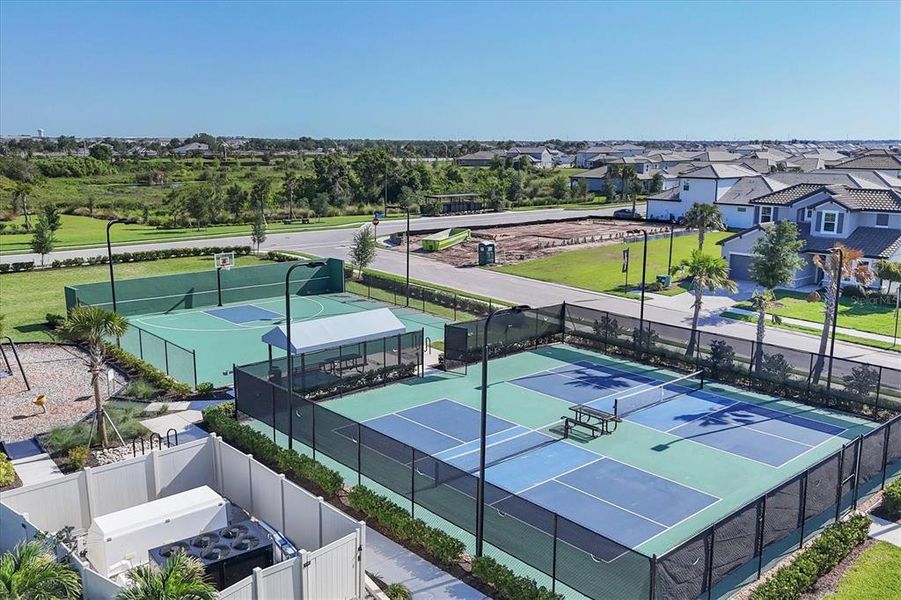 Image 42 of a home in Sweetwater at Lakewood Ranch.