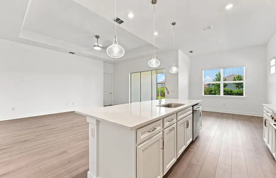 Furnished interior view inside a new home in Del Webb Stone Creek, Ocala (Image 9).