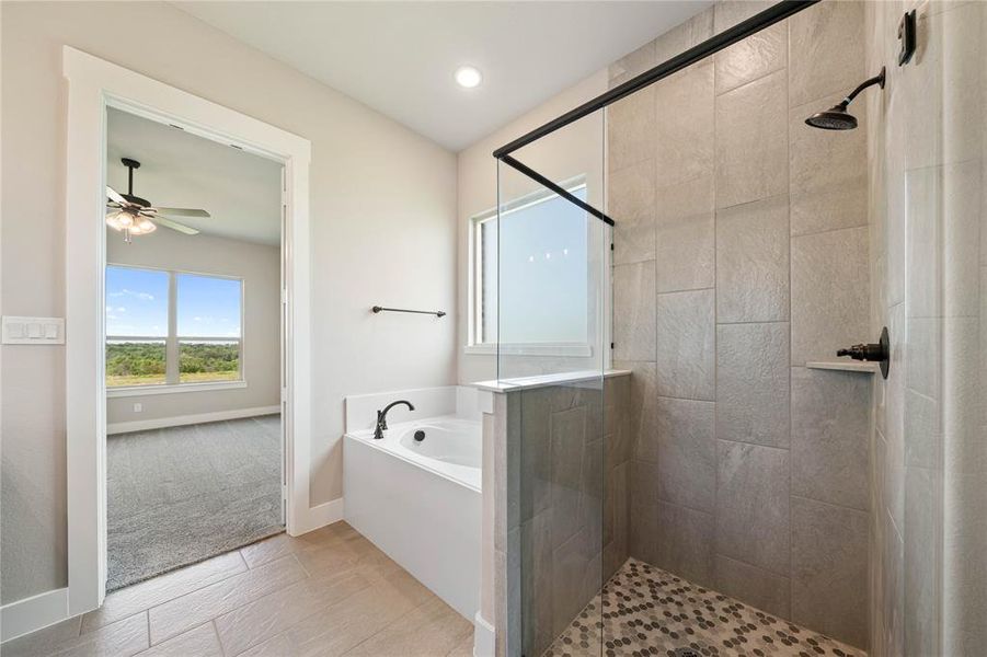 Furnished interior view inside a new home in Eagle Ridge Estates, Weatherford (Image 30). Furnished interior view inside a new home in Eagle Ridge Estates, Weatherford (Image 30).