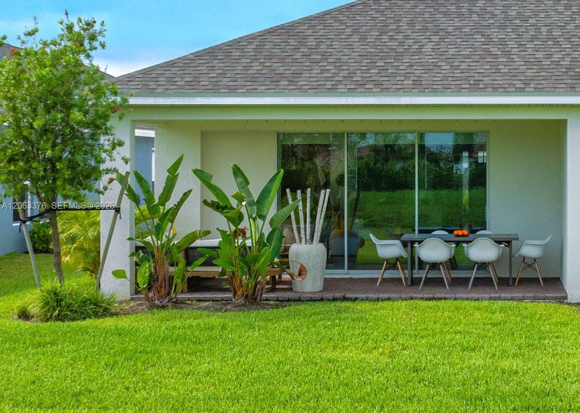 Exterior details and patio area of a home in , Port St. Lucie (Image 4). Exterior details and patio area of a home in , Port St. Lucie (Image 4).