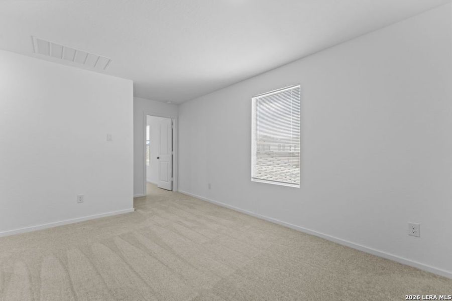 Spacious, unfurnished interior of a new home in Grace Valley, Marion (Image 20).